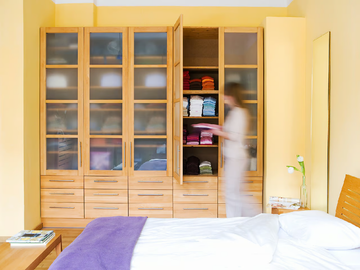 SOLID - Wooden wardrobe by Sixay furniture - view 2